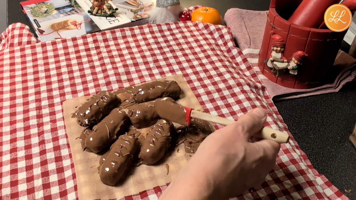 Mønster i hjemmelaget Bounty sjokolade